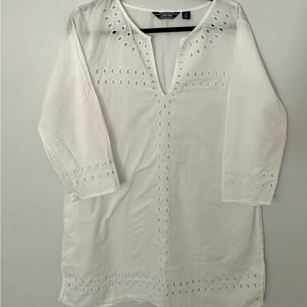 White Eyelet Tunic Top/beach cover up